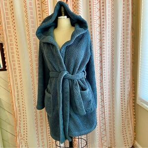 UGG Cozy Blue Hooded Women's Short Robe